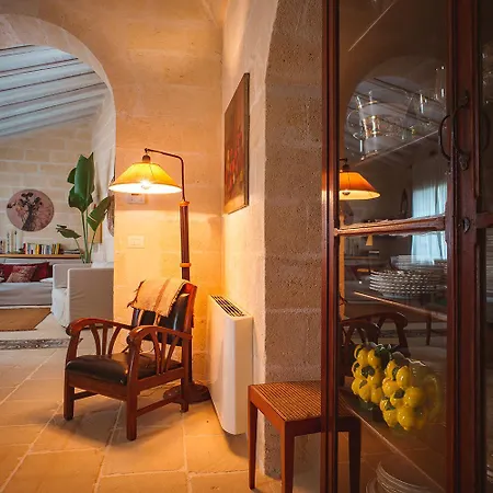 Li Curti, Con Piscina! Guest house