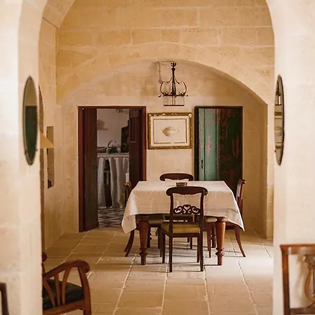 Guest house Li Curti, Con Piscina! *
